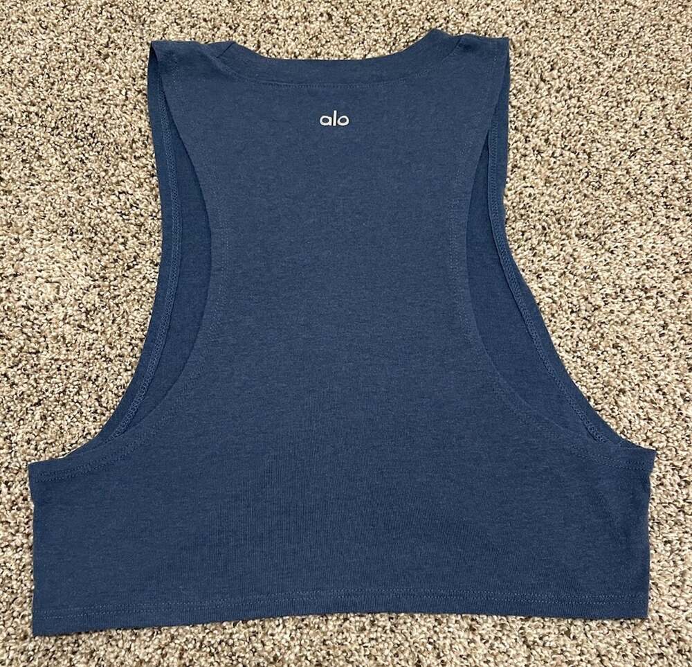 Alo Yoga Womens s (est.) Navy Blue Cropped Muscle Tank Top Sleeveless Logo